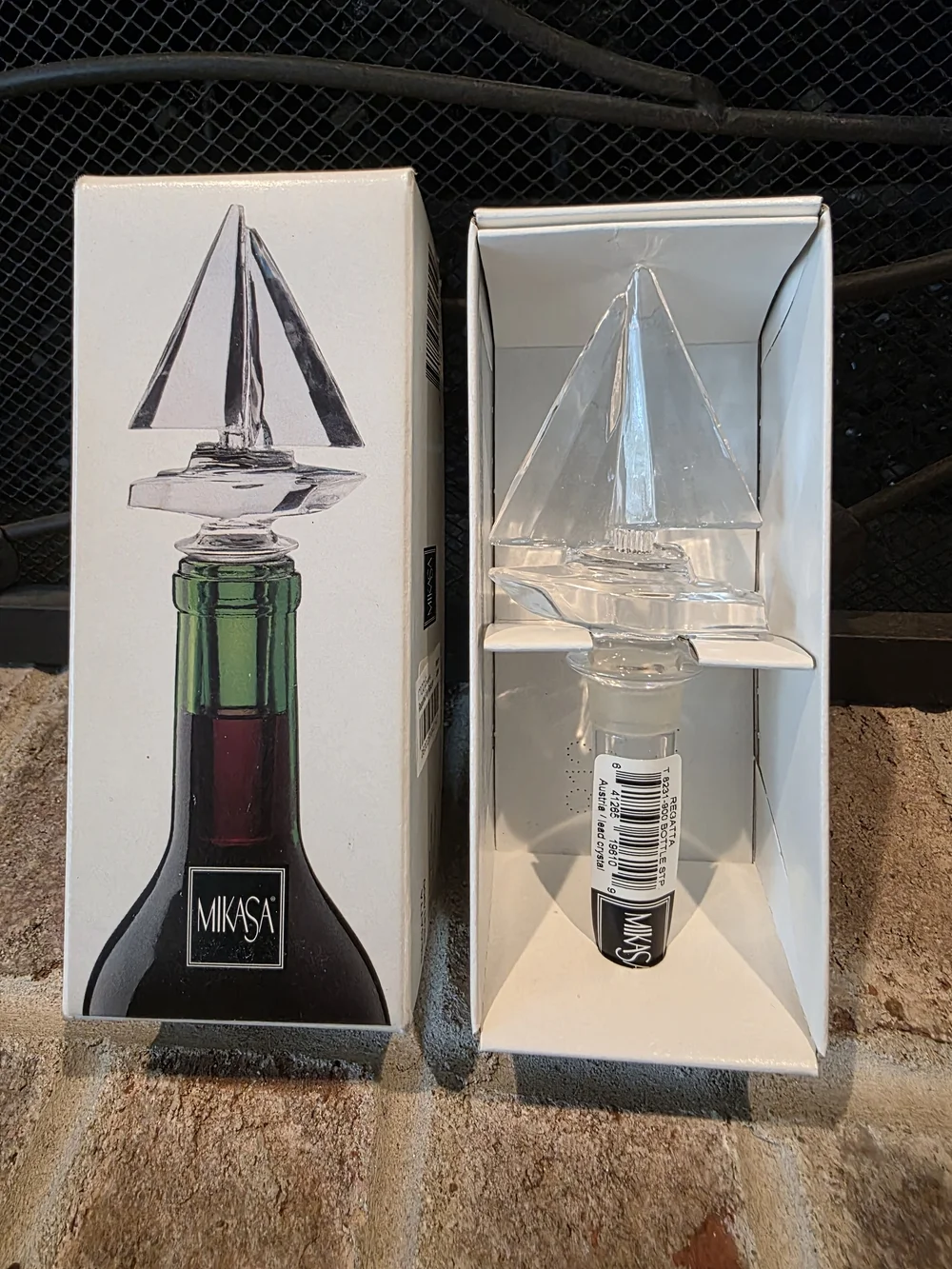 Mikasa Glass Regatta Sailboat Wine Bottle Stopper - NEW! Great Gift!